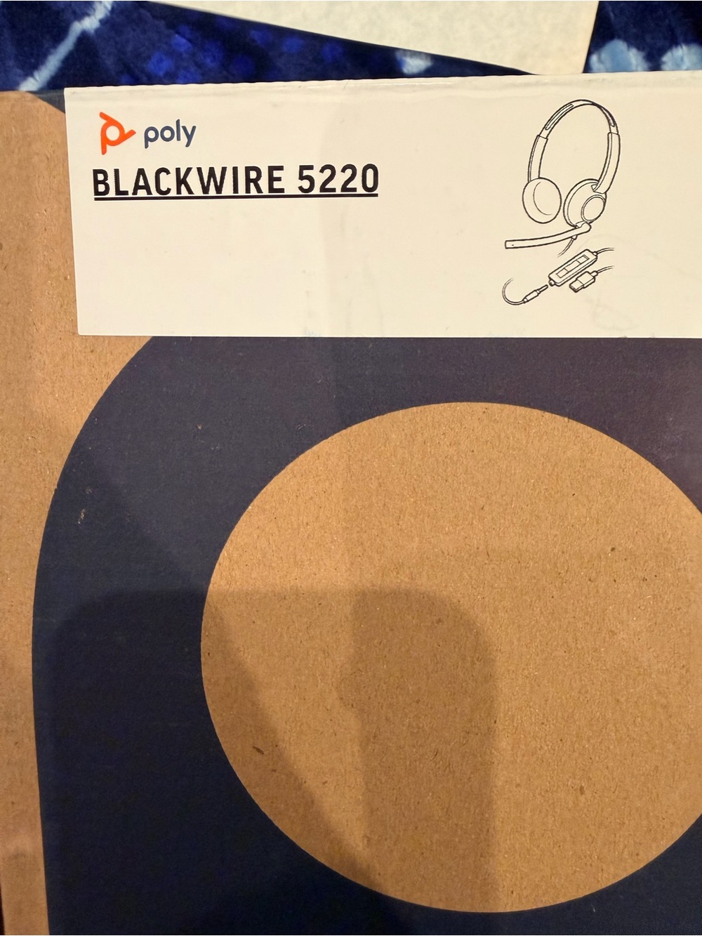 POL Blackwire 5220 On-Ear Headset - Black